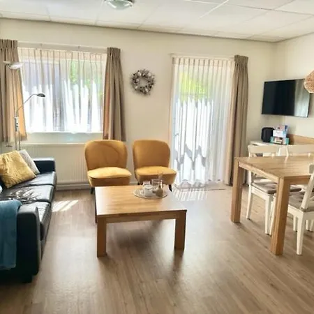 Four Seasons Zuiderstraat Daire *