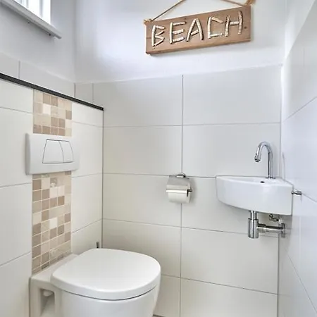 Four Seasons Zuiderstraat Egmond aan Zee