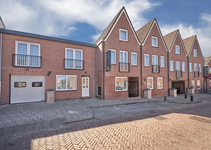 Four Seasons Zuiderstraat 에크몬드안지