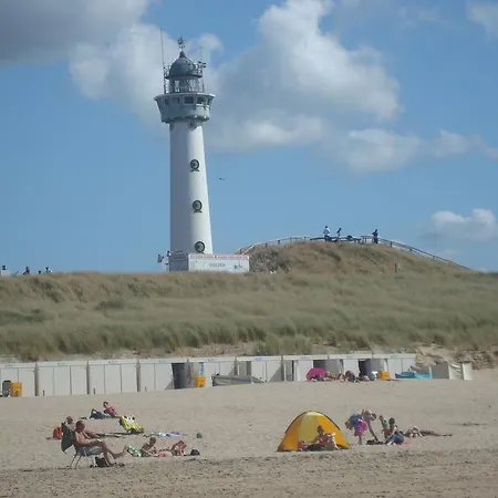 Four Seasons Zuiderstraat * Egmond aan Zee