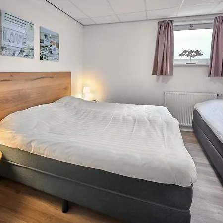 Four Seasons Zuiderstraat * Egmond aan Zee